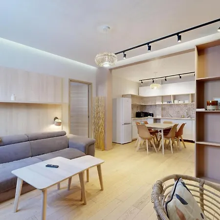 Bluestay 68 - Superbe A Apartment